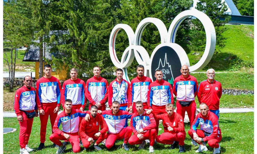 Srpski bokseri bruse formu na Jahorini