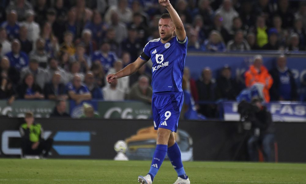 ZATO JE LEGENDA Iskapio je red bul, dao gol, trolovao navijače Totenhema i rekao Romeru da od**be (VIDEO)