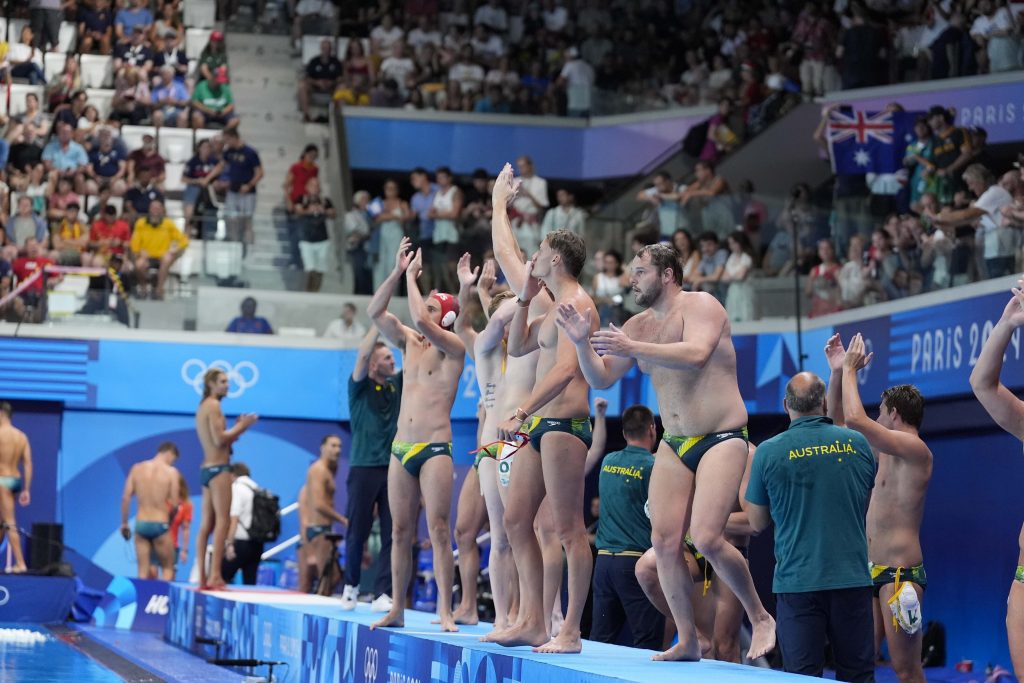NOVA SENZACIJA Posle „delfina“, Australija potopila i Mađare