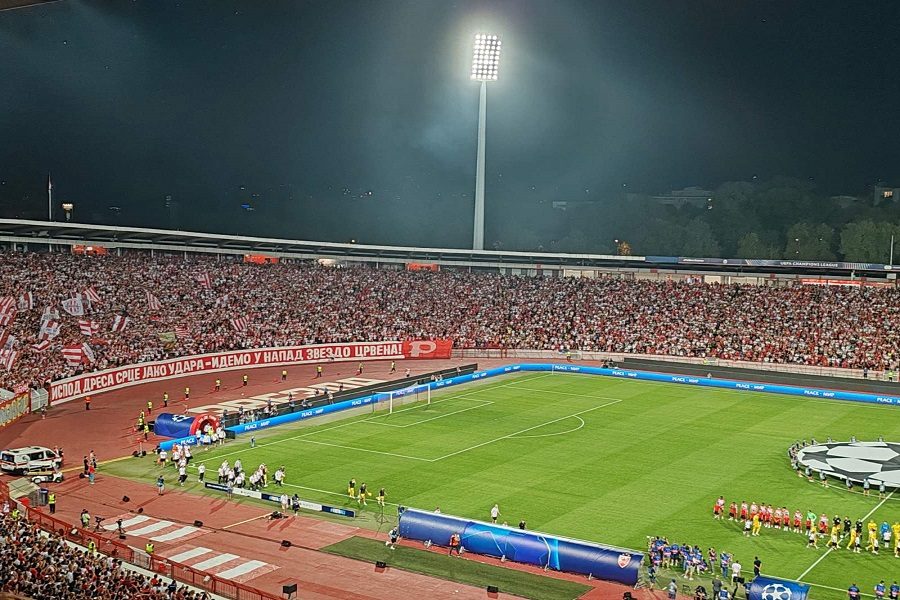 BEZ ŠETALICE, KARTONA I BALONA Međutim, moćna poruka „delija“ igračima (VIDEO)