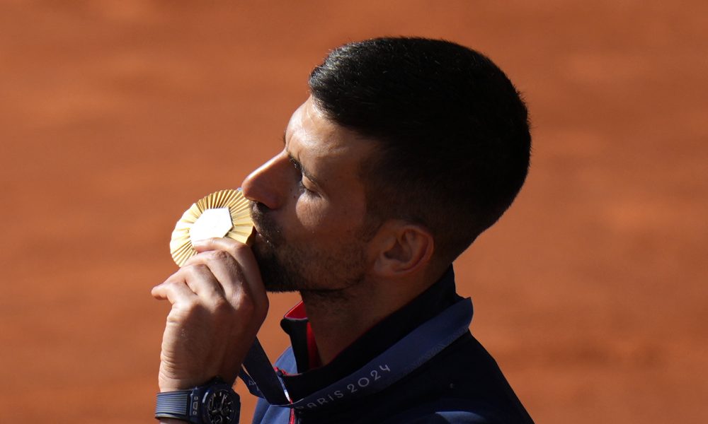 ĐOKOVIĆ EMOTIVNO O OLIMPIJSKOM ZLATU: Taj osećaj ponosa prevazilazi sve!