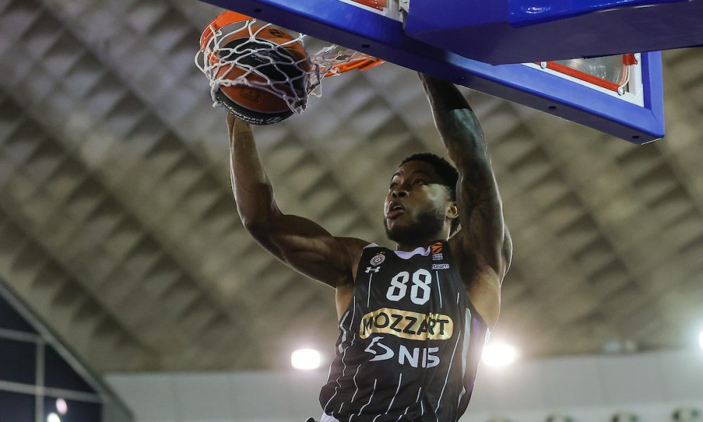 OVAKO SE TO RADI Partizan stigao Parižane, Karlik i Tajrik ponovo demonstriraju kako se izvodi „alej up“ (VIDEO)