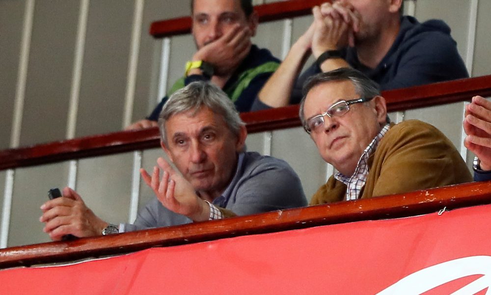 POZNATA LICA NA TRIBINAMA „ČAIRA“ Selektor stigao na otvaranje Kupa, tu je i predsednik KSS (VIDEO)