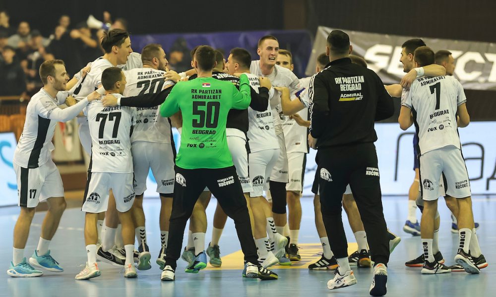 ISTORIJSKO SLAVLJE U NOVOM SADU Partizan srušio Vojvodinu posle osam godina, a onda su šou ukrali „grobari“ i rukometaši (VIDEO)