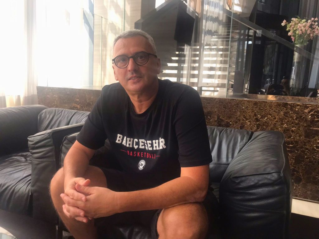 Dejan Radonjić za MBS: Zvezda je uradila sjajan prelazni rok i očekujem dobre stvari! Bahčešekir je stabilan projekat koji raste, a sin Petar je budući rival