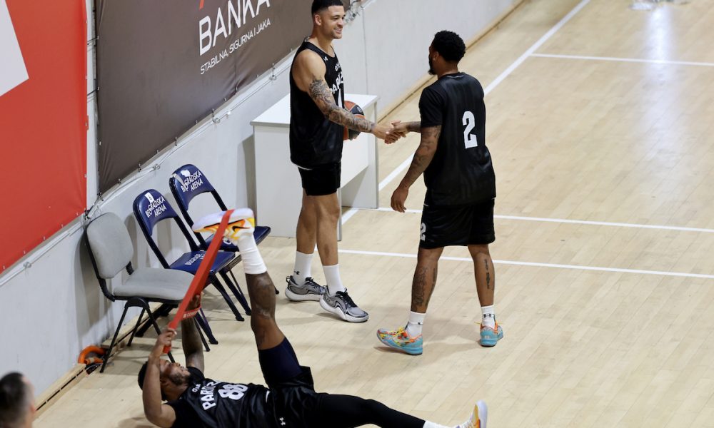 EVO KAKO STOJE STVARI Poznato je stanje Tajrika Džonsa