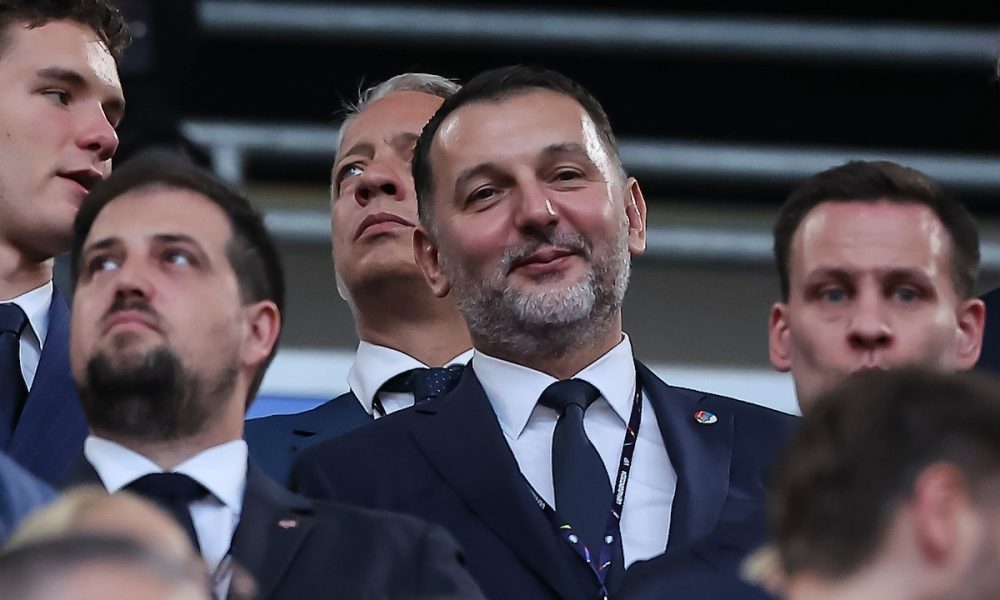 RADUJKO POSLAO JASNU PORUKU SRPSKIM ARBITRIMA: Sudite nepristrasno i prijavite pritiske, a Savez će snažno da stoji uz vas!