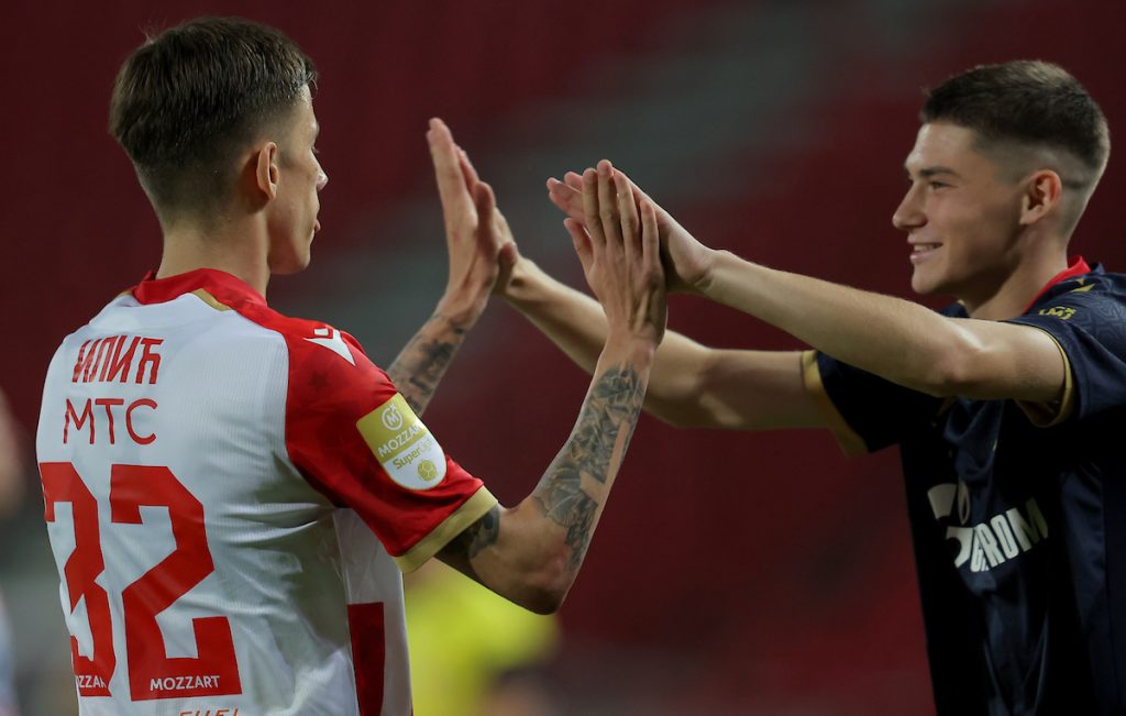 RADONJIĆ ODMAH NAPRAVIO RAZLIKU Zvezda ponovo vodi protiv Železničara, Ilić savladao Popovića (VIDEO)