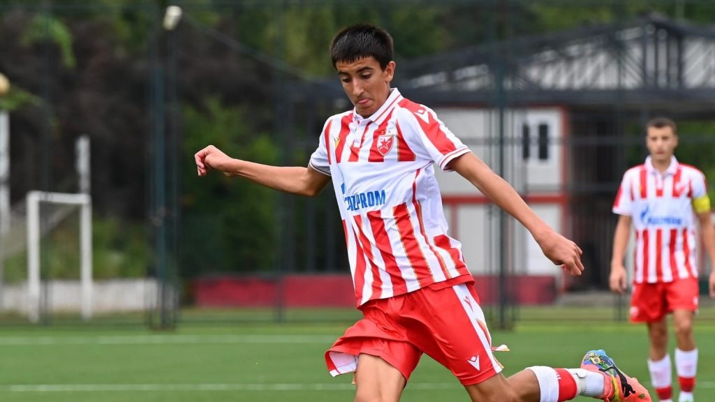 „PETARDA“ CRVENO-BELIH U DERBIJU Zvezdini pioniri razbili Partizan (VIDEO)