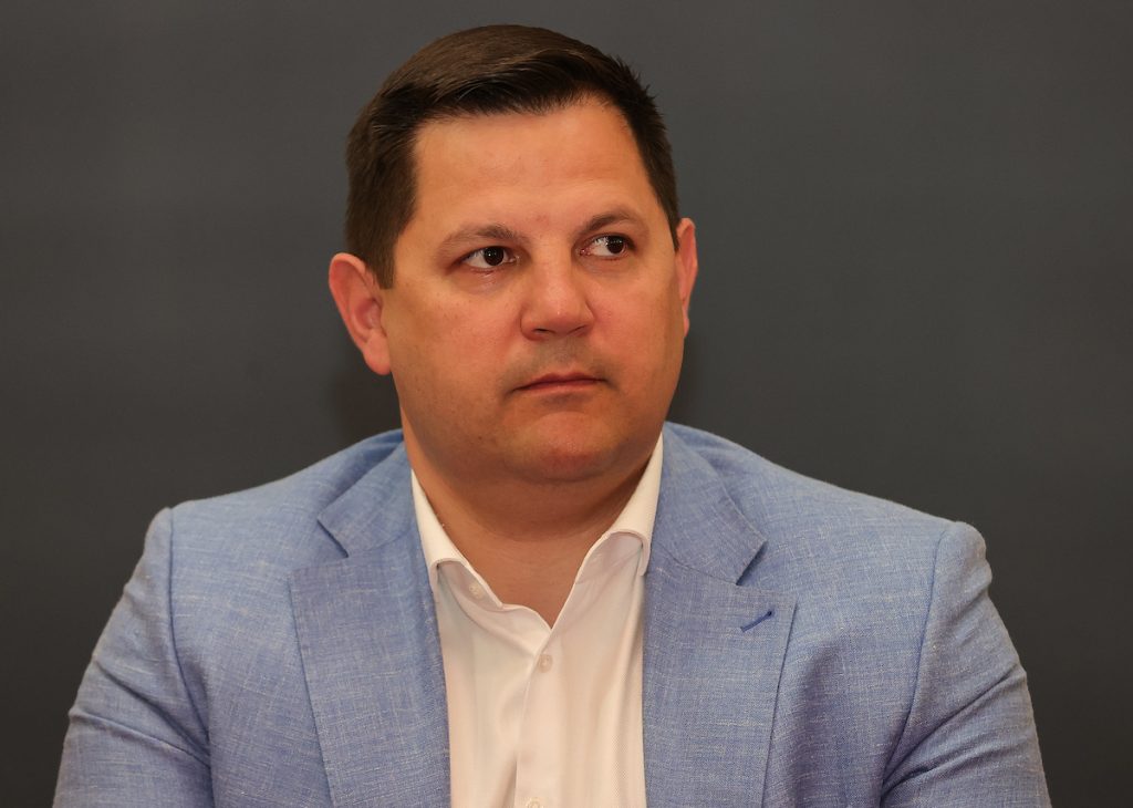 NENAD BOROVČANIN: Nekada su svi na žrebu molili boga da dobiju Srbiju, sada svi žele da je zaobiđu! Lagator je hram boksa i verujem u dobru organizaciju prvenstva Balkana! (VIDEO)