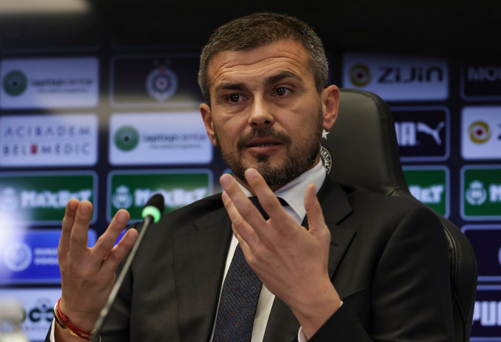 LAZOVIĆ: Šta ćemo da radimo? Sve, jer ništa ne valja! Partizan mora da živi od škole!