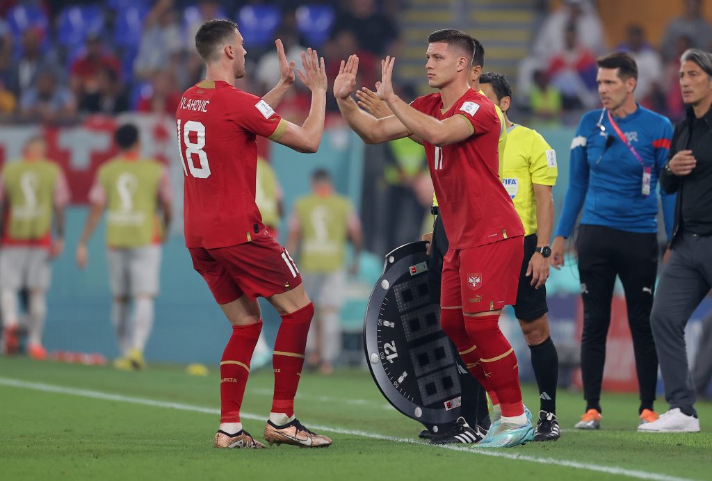 ODREKLI SU SE KOSTIĆA, ALI NE MOGU BEZ SRBA Juve sprema napadački tandem „orlova“!