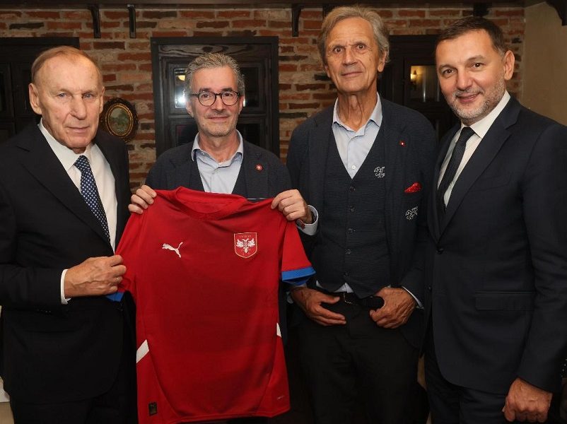 PRIJATELJSKI SUSRET Lepa uvertira pred megdan Srbije i Švajcarske (FOTO)
