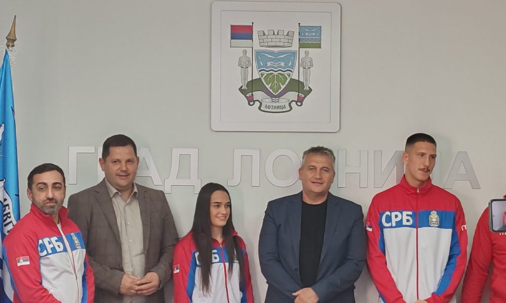 BALKANSKO PRVENSTVO U LOZNICI Srpski bokseri i bokserke spremni da pokažu ko je najbolji u ovom delu Evrope!