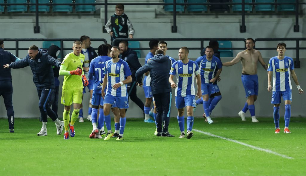 REMI „TRAKTORISTA“ I „ROMANTIČARA“! VAR sprečio Popovićevu grešku karijere, mali „Lane“ prelepim golom odneo bod na Karaburmu (VIDEO)