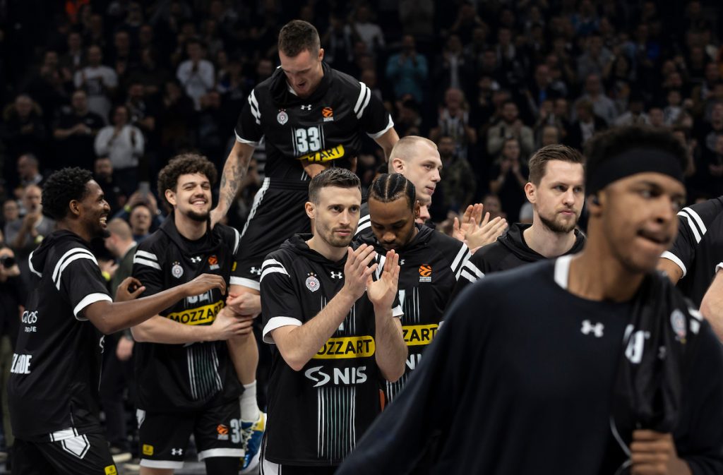 Još jedan Srbin pred vratima NBA, mogao bi da postane saigrač Kevina Durenta