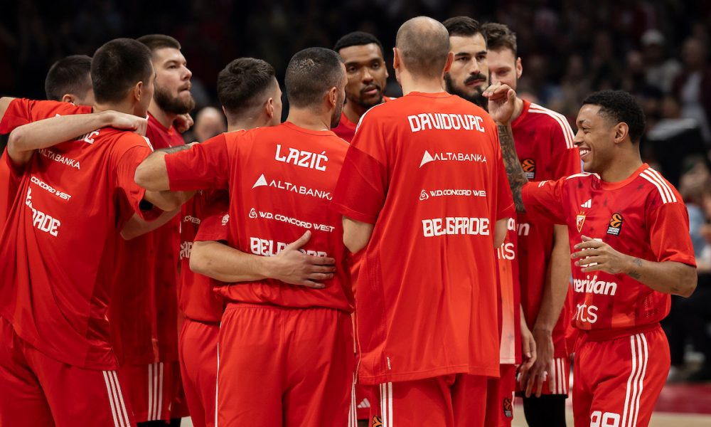 „DELIJE“ NAPUNILE ARENU Zvezda ima ogroman vetar u leđa protiv Baskonije! Tu su i fudbaleri… (FOTO/VIDEO)