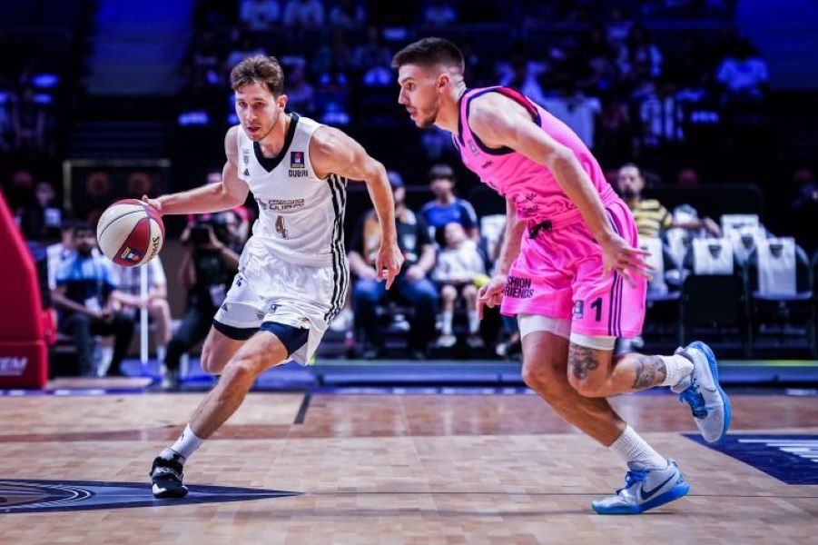 DRAMA U DUBAIJU Ono što nije uspela Zvezda… Nikola Jokić gledao veliku pobedu Mege!