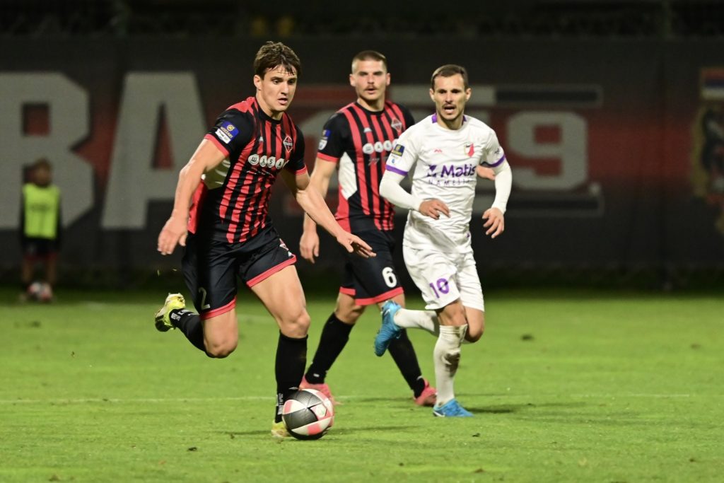 PRVA LIGA Javor u derbiju bolji od Mačve, Radniku ne prija novi teren u Surdulici (VIDEO)