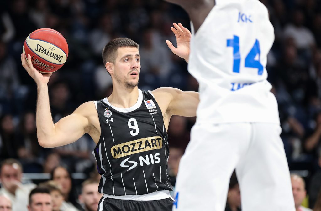 JEDINO PITANJE BILO JE… Partizan demolirao Cibonu