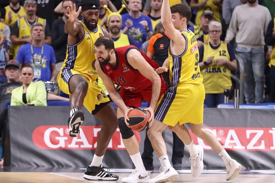 EVROLIGA Alba posle produžetaka srušila Olimpiju! Grci se mučili, ali slavili… Efesu pripala drama u Vitoriji!