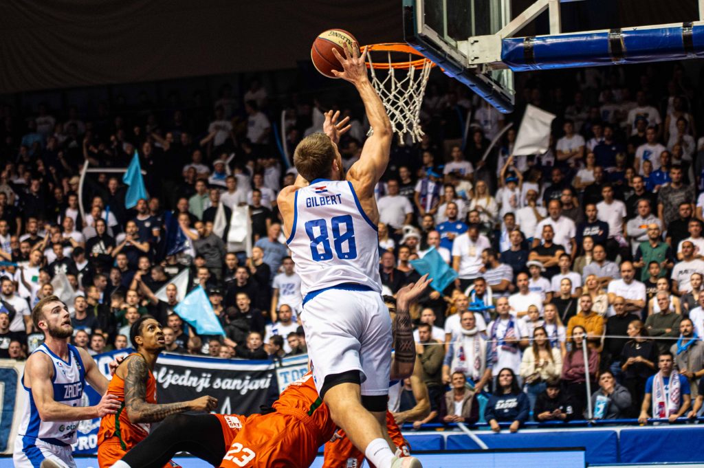 ABA LIGA Cedevita Olimpija je u teškom kanalu, preti joj borba za opstanak