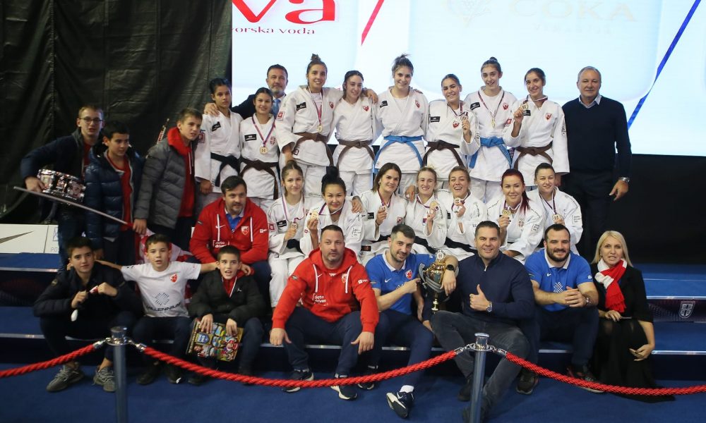 Zvezdine džudistkinje šampionke Ekipnog prvenstva Srbije!
