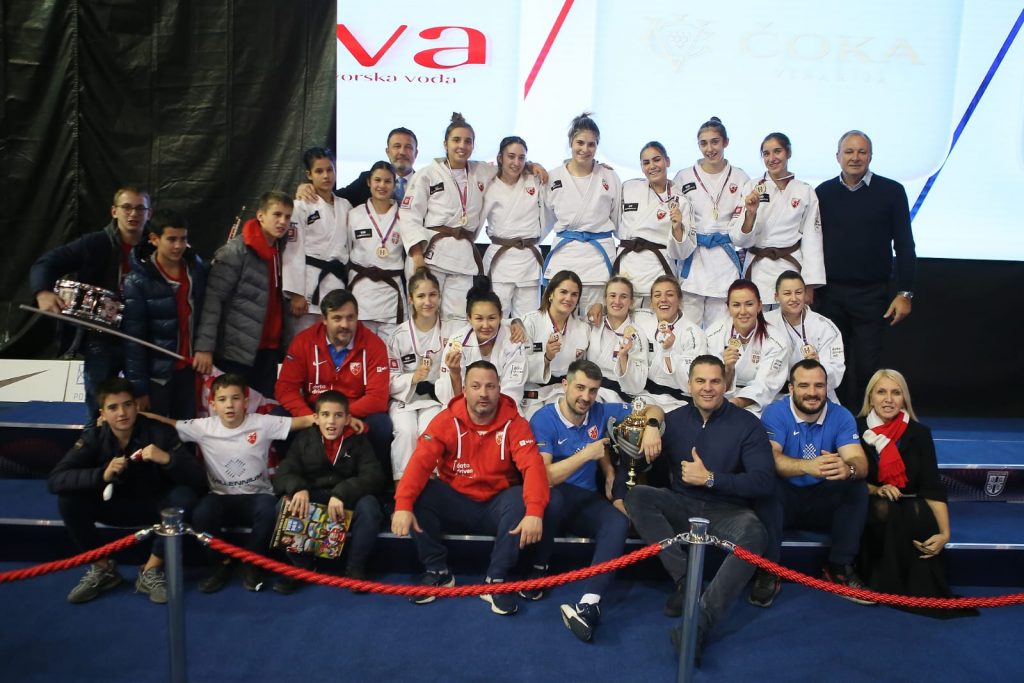 Zvezdine džudistkinje šampionke Ekipnog prvenstva Srbije!
