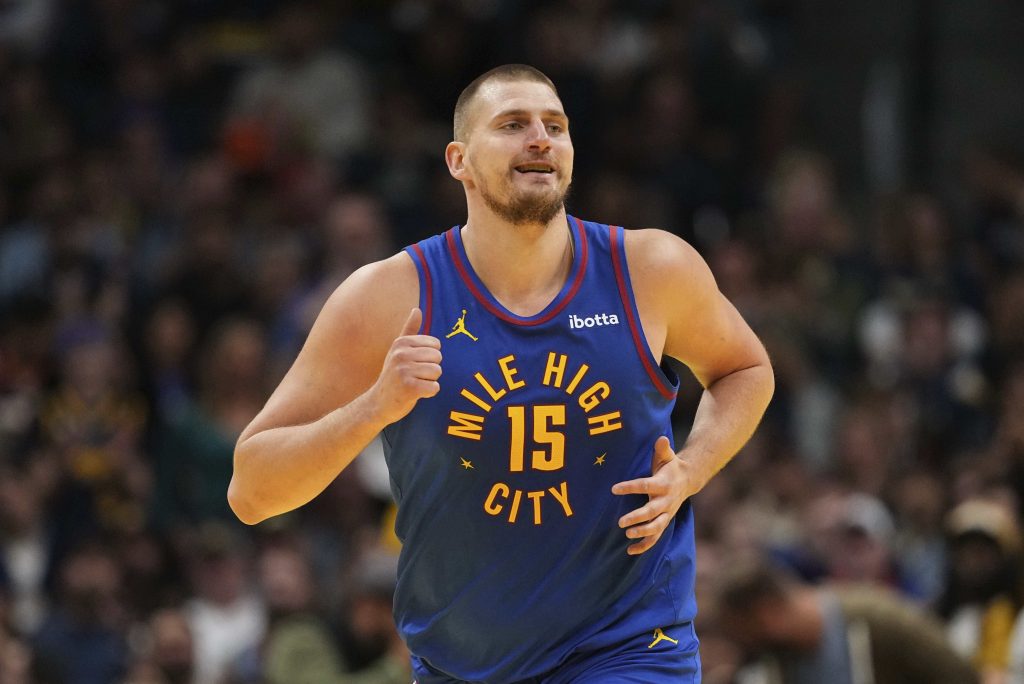 JOKIĆ PETIM UZASTOPNIM TRIPL-DABLOM PROSLAVIO ROĐENJE SINA Međutim, Denver je poražen od Dalasa koji je igrao bez Dončića (FOTO/VIDEO)