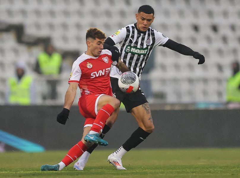POLUVREME Bez golova u Humskoj! Partizanu poništen gol, Jovanović se razbranio (VIDEO)