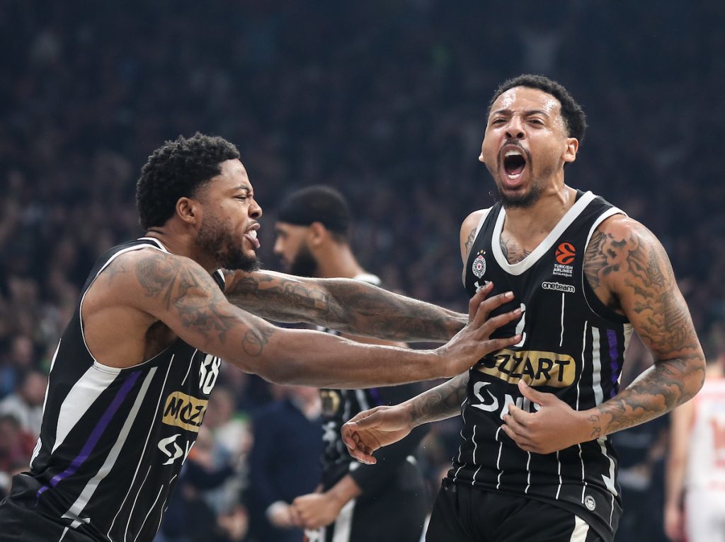 EVROPA VIDELA MOĆAN PARTIZAN Crno-beli srušili Olimpijakos! Žoc je upalio mašinu i ona tek sad kreće da melje