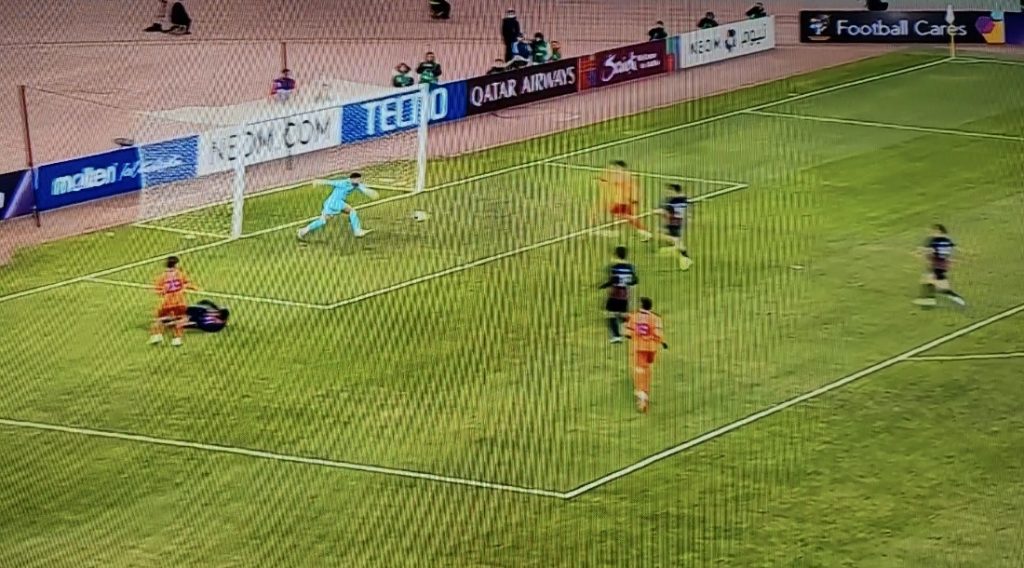 KAKO, MAJSTORE? Nestvaran promašaj fudbalera Šangdona! Pogledajte! (VIDEO)