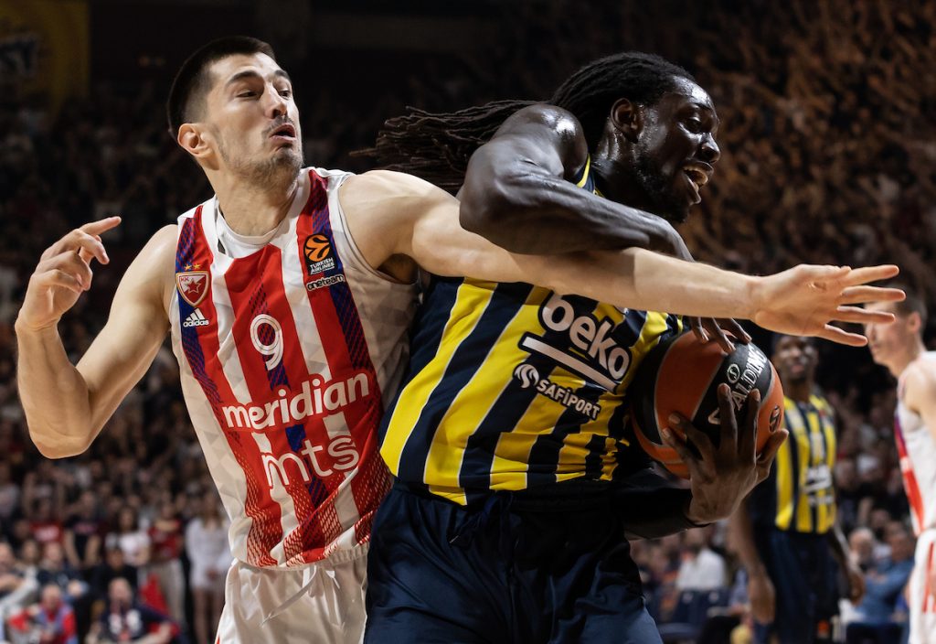 HAPOEL POSLAO „PONUDU“ NESUĐENOM POJAČANJU ZVEZDE: Plati kaznu i večeru svima – dobićeš…