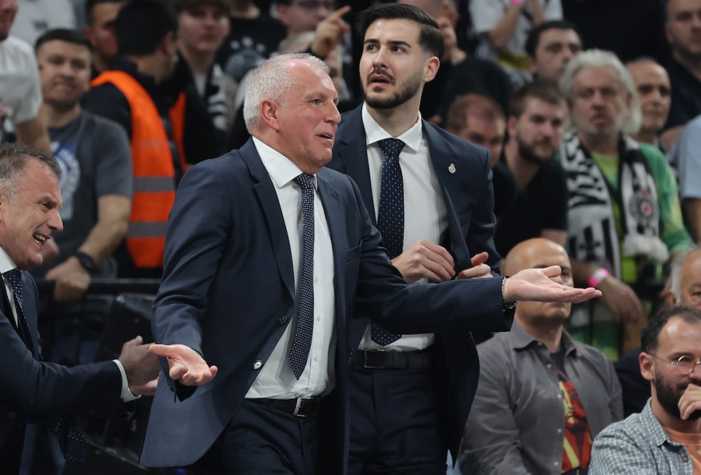 OBRADOVIĆ PRED OLIMPIJAKOS: Nisam siguran koliko oni imaju problema! Nama se vratio važan igrač!