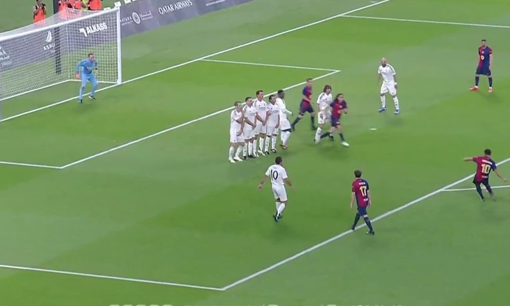 JOŠ IMA MAGIJE U NOGAMA Ronaldinjo maestralno pogodio iz slobodnjaka i podsetio na slavne dane! (VIDEO)