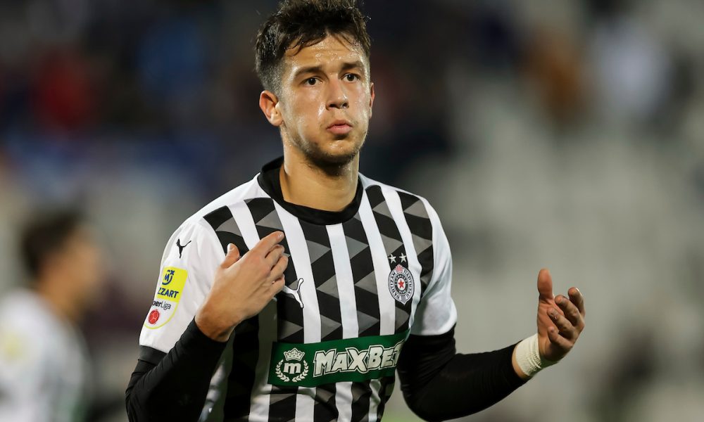 PARTIZAN VODI Kad neće iz igre, hoće iz prekida i to uvežbanog! Novi gol Mihajla Ilića (VIDEO)