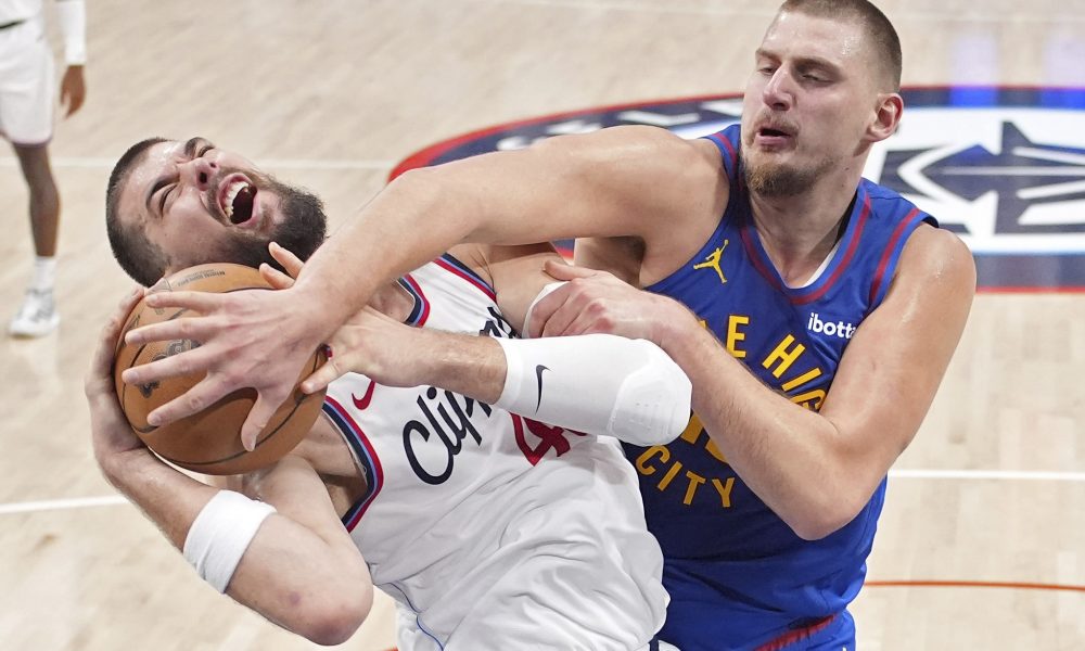 JOKIĆ STIGAO SLAVNOG MEDŽIKA Somborac upisao istorijski tripl-dabl, ali je Denver poražen od Klipersa (VIDEO)