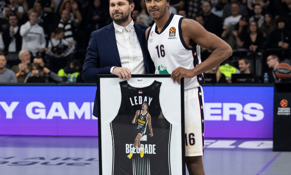 LEDEJ BIO GOST U PODKASTU MONEKEA: Tamo kao da ti Partizan intravenzno ubrizgavaju u krv! U mnogim ratovima smo bili… (VIDEO)