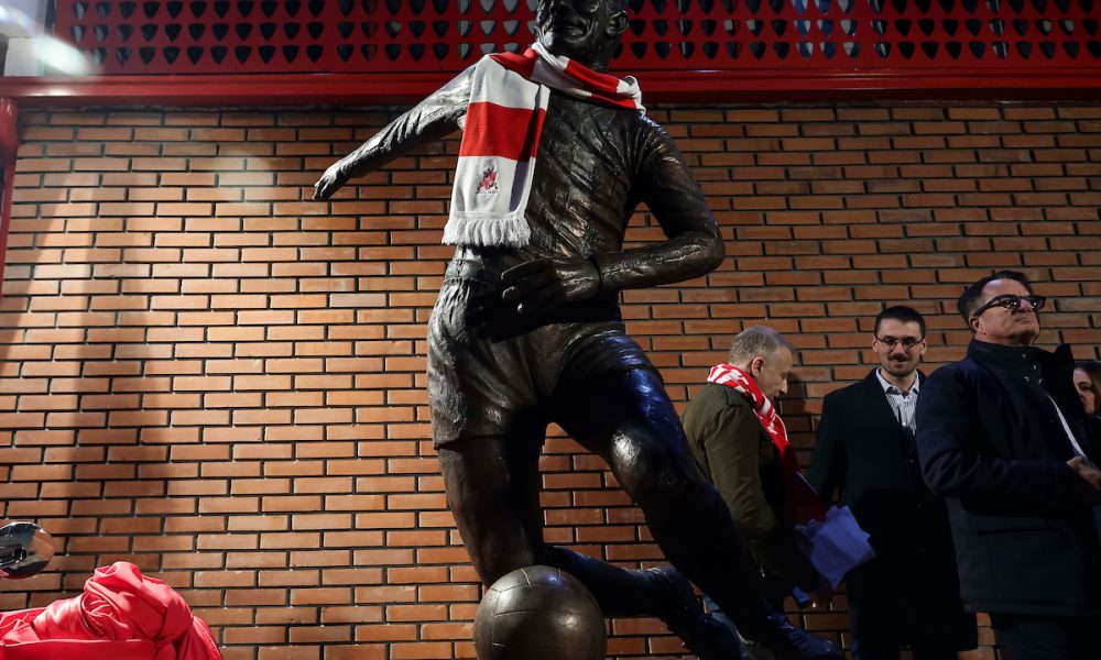 DUG VELIKANU Zvezda otkrila spomenik klupskoj legendi (VIDEO)