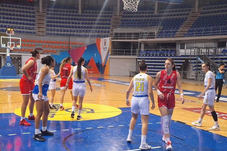 NEPOŠTOVANJE PUBLIKE I KOŠARKE Derbi Prve ženske lige u Nišu u istom terminu kada i Kup „Radivoj Korać“