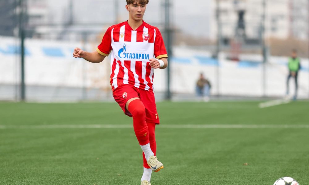 Zvezdin tinejdžer ide putem Maksimovića