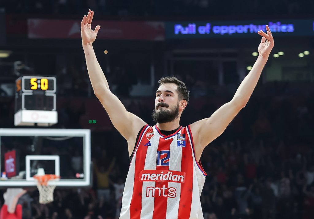 Ono čime se hvali, sada je diskutabilno… Zvezda ima ogroman problem pred Partizan
