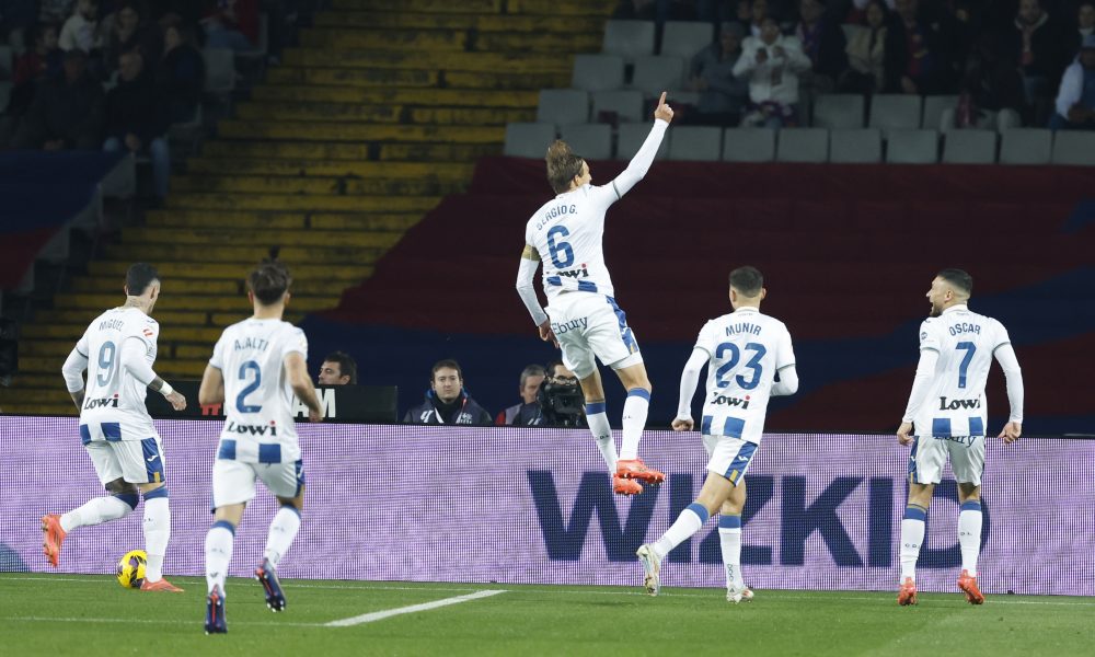 PODVIG Srbi srušili Barselonu i sasvim zakuvali borbu za tron, Dmitrović briljirao!