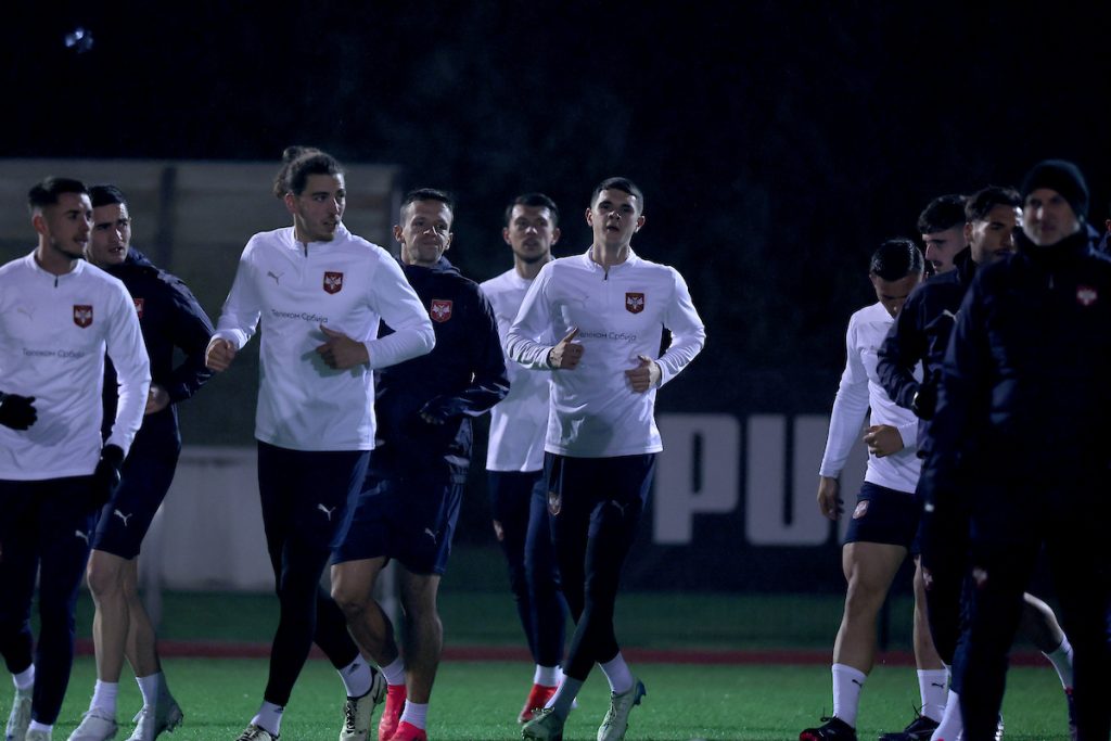 NEMA VAJDE OD ČEKANJA Srpski bek odlazi na pozajmicu do kraja sezone