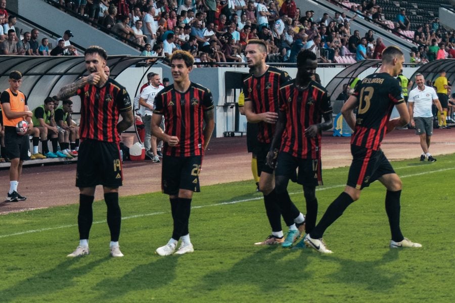 PRVA LIGA Vršac trijumfalno i kroz sremsko blato, Cvetićanin ponovo koban po Zemunce