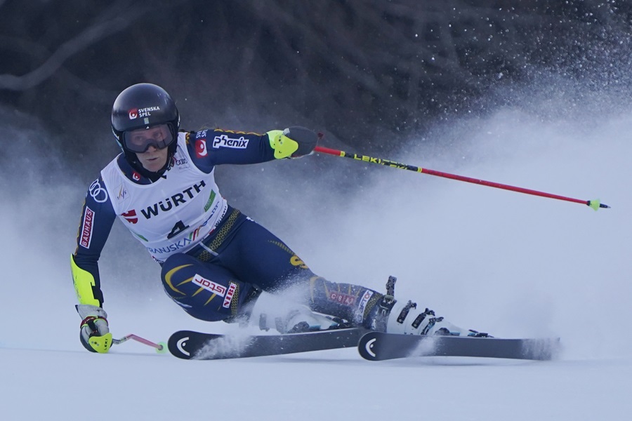 ALPSKO SKIJANJE Hektor izbila na čelo svetskog kupa