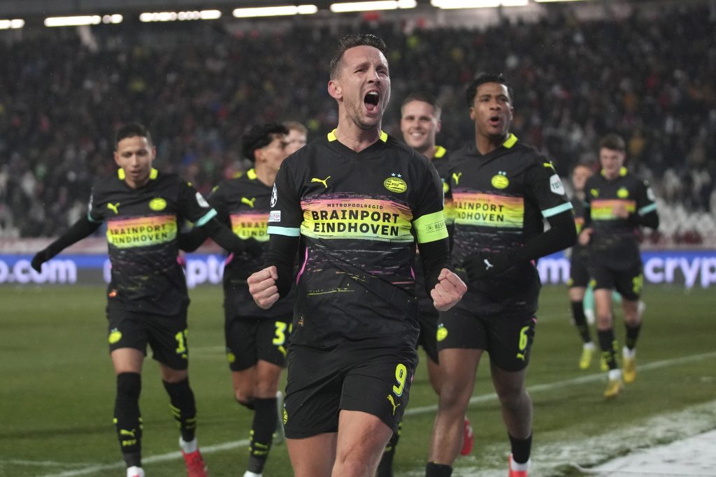 HEROJ PSV U ŠOKU POSLE MEČA NA „MARAKANI“: Sudija je bio nesiguran, crveni karton apsolutno nije bio! (VIDEO)