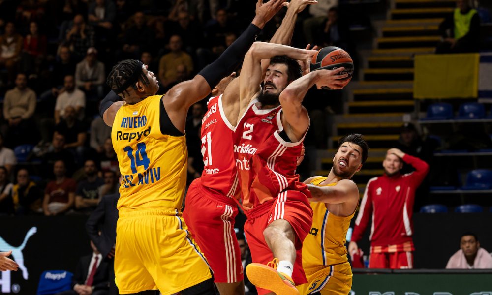 NEPREPOZNATLJIVA ZVEZDA Makabi slavio u „Pioniru“! Teodosić briljirao, ali je izostala pomoć saigrača (VIDEO)