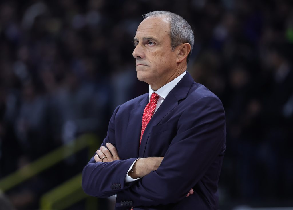 LOŠE VESTI ZA OLIMPIJU PRED PARTIZAN Izuzetno važan igrač četiri meseca van terena! Propustiće i duel sa Zvezdom