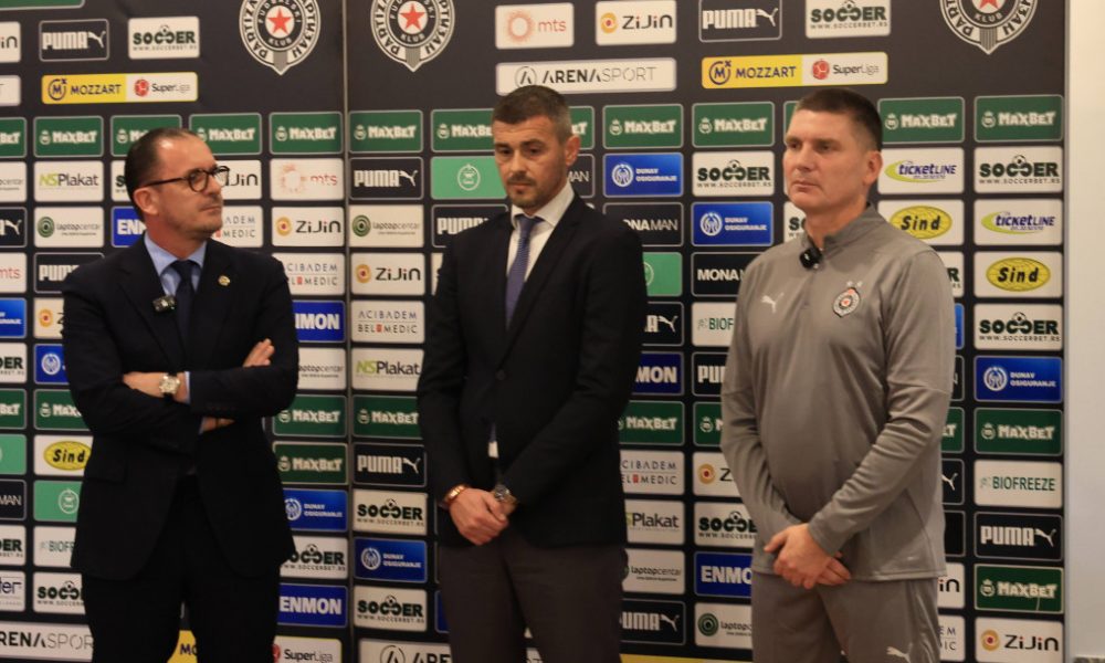 RADNO VEČE U ZEMUNELU Pogledajte prvo obraćanje Blagojevića igračima Partizana! Obratili su im se Lazović i Mijatović (VIDEO)